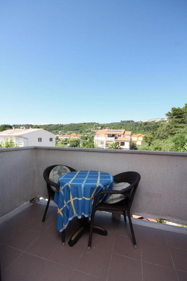 Apartments And Rooms By The Sea Palit, Rab - 5044 Exterior photo