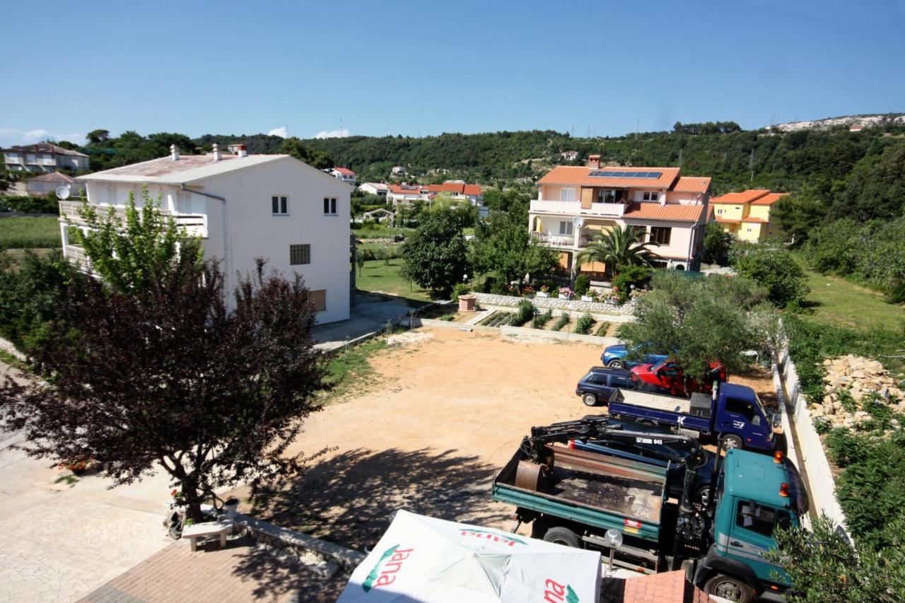 Apartments And Rooms By The Sea Palit, Rab - 5044 Exterior photo